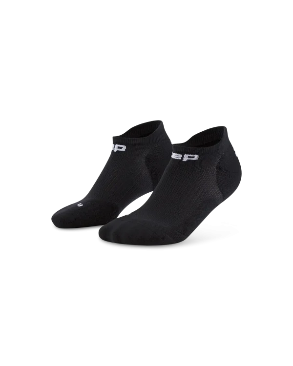 Core-Run-No-Show-Socks-5-0_Black_WP965R_3200x4000_Transparent_03